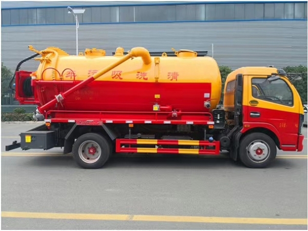 東風(fēng)大多利卡8方 清洗吸污車